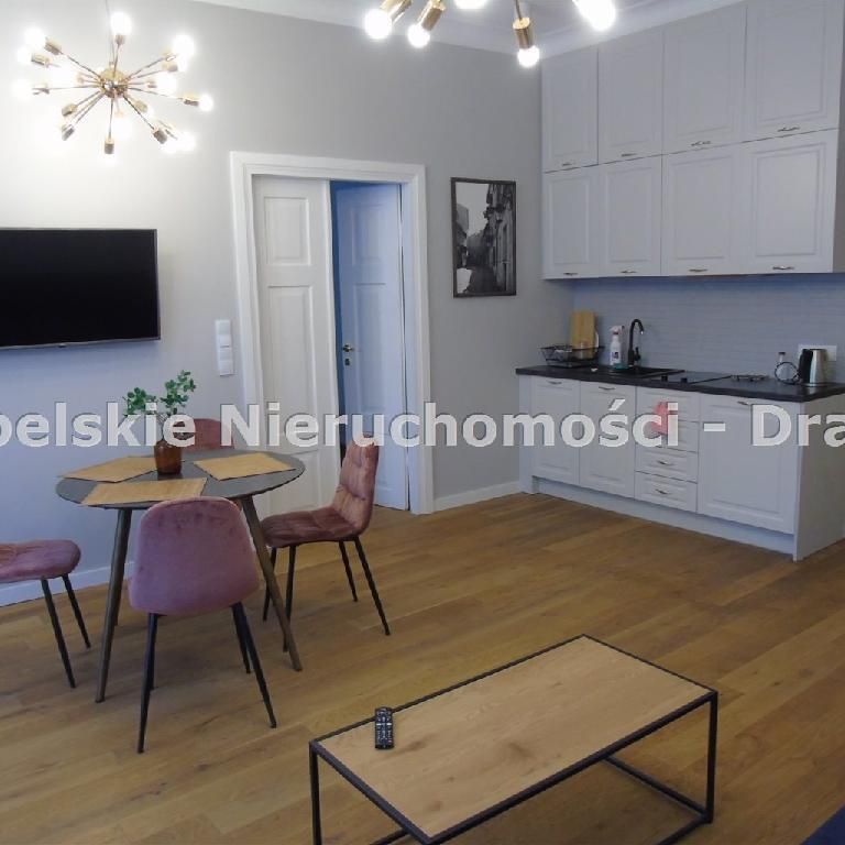 Mieszkanie Bielsko-Biała Centrum powierzchnia 88.0 m² C30-WM-96406 - Zdjęcie 1