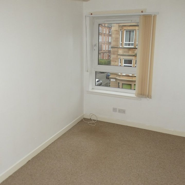 Whitehill Place, Glasgow, G31 2BB - Photo 1