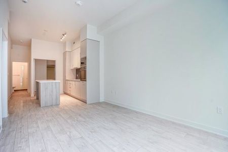 For Lease - 27 Bathurst Street Unit# 815W, Toronto, Ontario - Photo 2