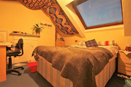 Queens Terrace, Jesmond, Newcastle Upon Tyne - Photo 3