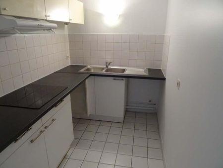 Location Appartement 2 pièces 49m² BORDEAUX 33000 - Photo 4