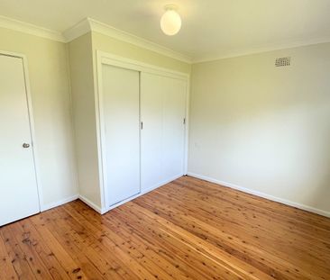 Modern Comfort and Convenience in this 3 Bedroom Gem - Photo 2