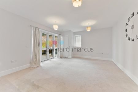 Foxley Lane - Photo 2