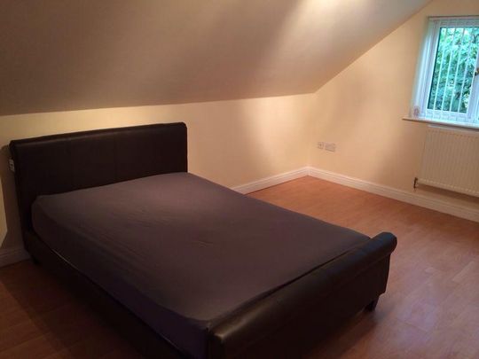 1 bedroom house of multiple occupation to rent - Photo 1