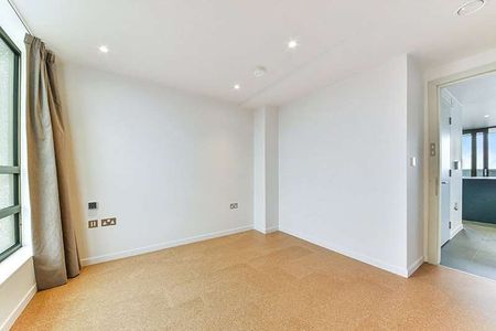 The rental price is based on a 12 month contract with one month free rent applied as credit in the 2nd month of your tenancy. The price without any offer is £2,740.00 PCM. - Photo 3