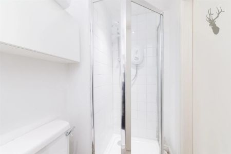 1 Bedroom Apartment - Photo 5