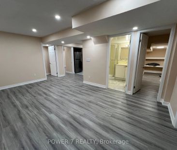 Detached Home For Lease | N9231725 - Photo 2