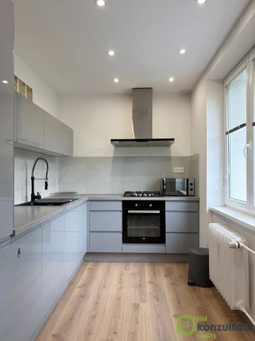 Pronájem moderního bytu 2+kk s lodžií a výhledem do zeleně, Ostrava - Poruba - Фото 5
