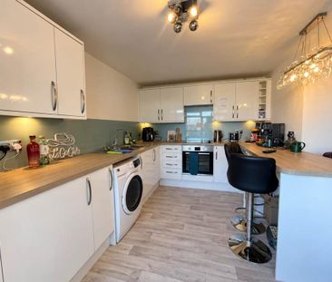 2 bedroom flat to rent - Photo 6
