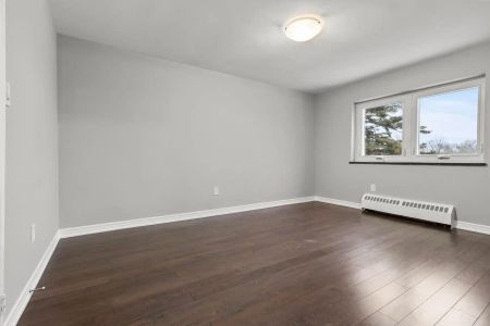 473 Linwell Road — 2 Bedroom Deluxe - Photo 3