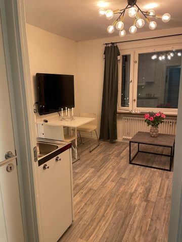 Harpsundsvägen, Bandhagen - Photo 2