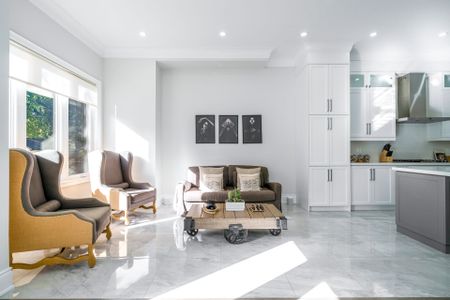 For Lease - 70 South Woodrow Boulevard, Toronto, Ontario - Photo 5