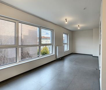 Direct contact with the owner 3-bedroom apartment for rent - Foto 2