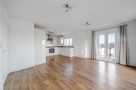 2 bedroom flat to rent - Photo 2