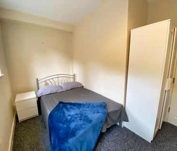 4 bedroom house share to rent - Photo 4