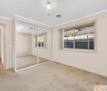 28 Bluestone Gardens, Jerrabomberra NSW 2619 - House For Rent | Domain - Photo 3