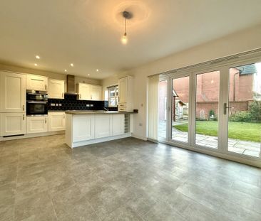 Hartford Crescent, Preston - Photo 6