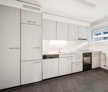 Apartment - Photo 2