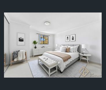 Spacious 4 Bedroom Apartment with Double Garage, Storage & Resort F... - Photo 1