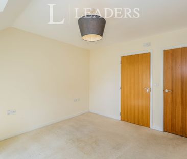 2 bedroom apartment to rent Heritage Way, Gosport, PO12 - Photo 5