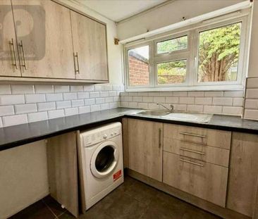 Pipers Green Kingsbury Road, Kingsbury, NW9 - Photo 2