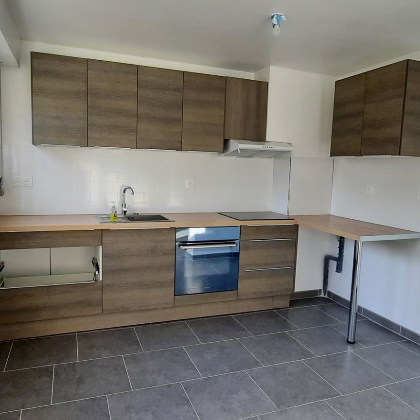 Location Maison 4 pièces 74m² CAMBRAI 59400 - Photo 1