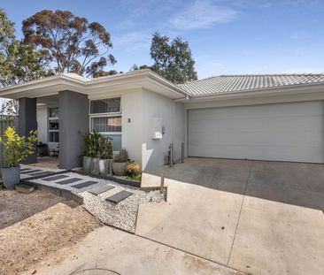 Low-Maintenance Living in a Convenient White Hills Location - Photo 1