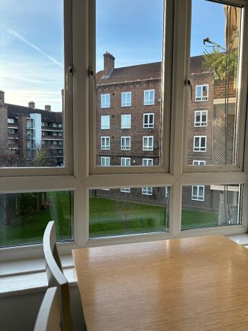 2 Bed Flat, Corfe House, SW8 - Photo 3