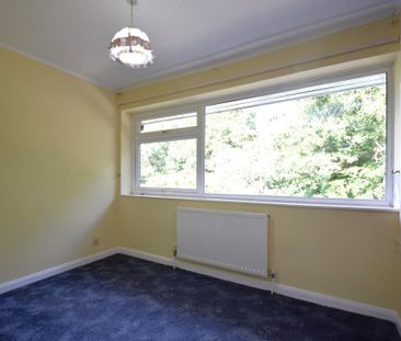 4 bedroom link detached house to rent - Photo 6