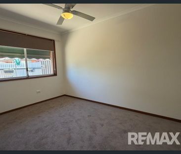 NEAT & TIDY 2 BEDROOM UNIT - Photo 1