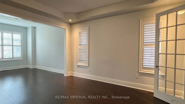 Detached Home For Lease | W9235867 - Photo 1