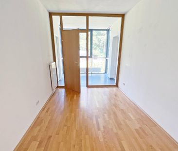 Gemütliche 2-Zimmerwohnung mit Wintergarten und Blick ins Grüne - Photo 1