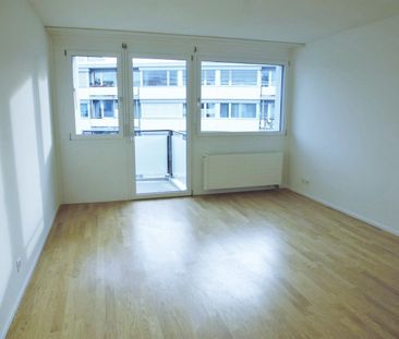 Big City Life in Gundeli - Photo 2