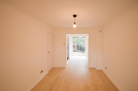 2 bedroom terraced house to rent - Photo 2