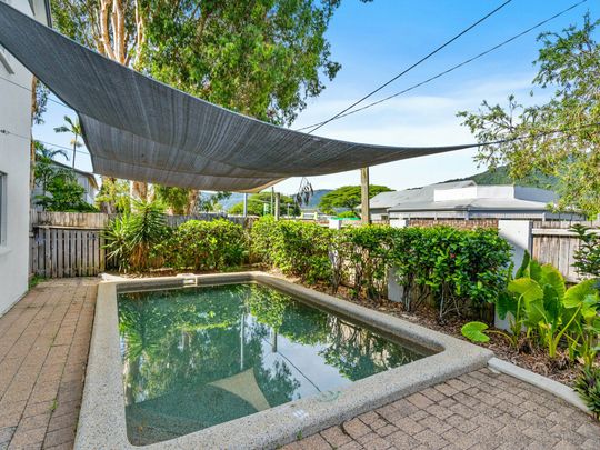 ////BREAK LEASE /// FRESHLY REFURBISHED - Photo 1