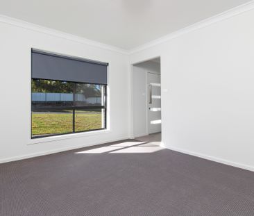 2 Singleton Avenue - Photo 6