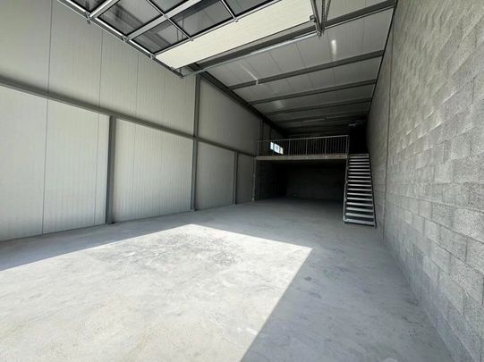 Halle Les Vergers Saxon Proximité de l'A9 - Foto 1