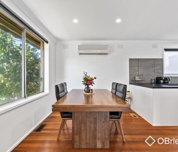 Comfortable Living in Prime Frankston Location - Photo 3