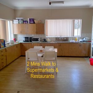 HUGE ROOM IN TOP LOCATION! Seeing is believing. Walk to everything! - Photo 2