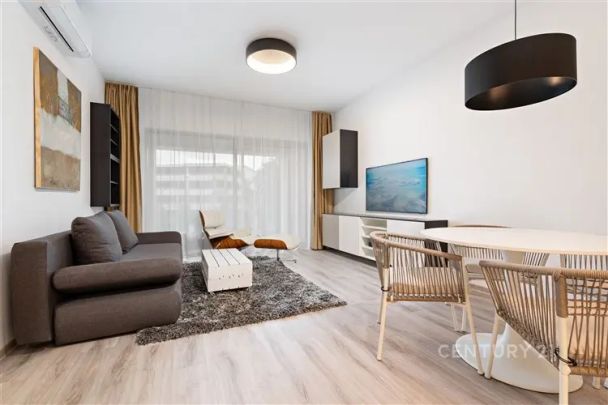 Pronájem bytu 2kk s lodžií a garážovým stáním - Photo 1