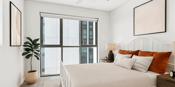 Chic 1-Bedroom Apartment Close to Bowen Hills Train & The Valley - Photo 3