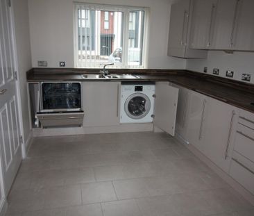 2 bedroom detached house to rent - Photo 6