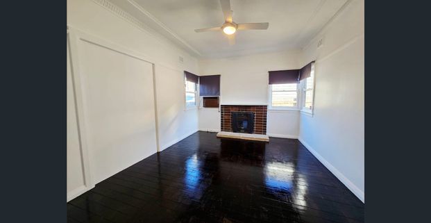 2 bedroom Charming house in Rydalmere !!! - Photo 1