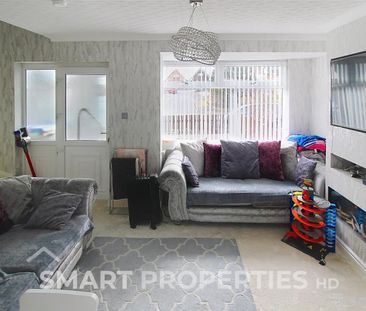 Crawthorne Crescent, Huddersfield - Photo 3