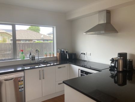 Apartment on May. - Photo 5