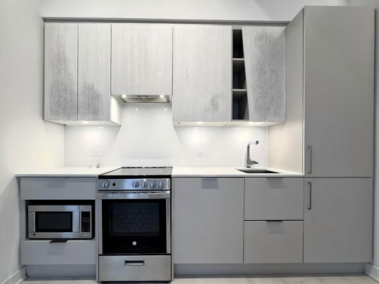 For Lease - 3900 Confederation Parkway Unit# 2405, Mississauga, Ontario - Photo 1