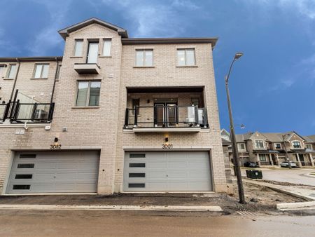 For Lease - 3001 Duggan Trail, Oakville, Ontario - Photo 5
