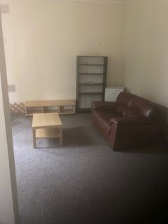 Room in a Shared House, Livingston Drive North, L17 - Photo 2