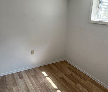 For Lease - 27 Haileybury Drive Unit# Basement, Toronto, Ontario - Photo 5