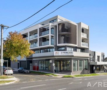 Malvern East - Photo 1